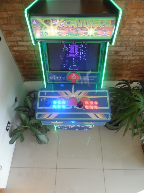 CENTIPEDE-ARCADE-COSTA-RICA.jpg