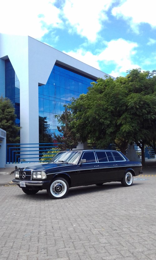 Instituto-Costarricense-de-Acueductos-y-Alcantarillados-AYA-San-Jose-Costa-Rica-LIMOUSINE.jpg