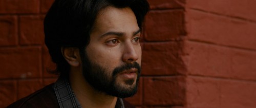 OCTOBER-2018-1080p-WEB-DL-x264-AC3-2.0-ESUB--Ranvijay.mkv_snapshot_01.46.50.jpg