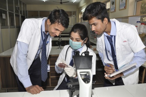 Paramedical-Institutes-in-Delhi.jpg