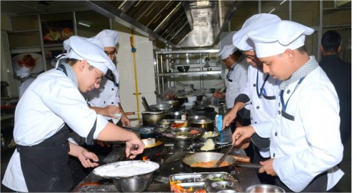 Hotel-Management-Course-inDelhi.jpg